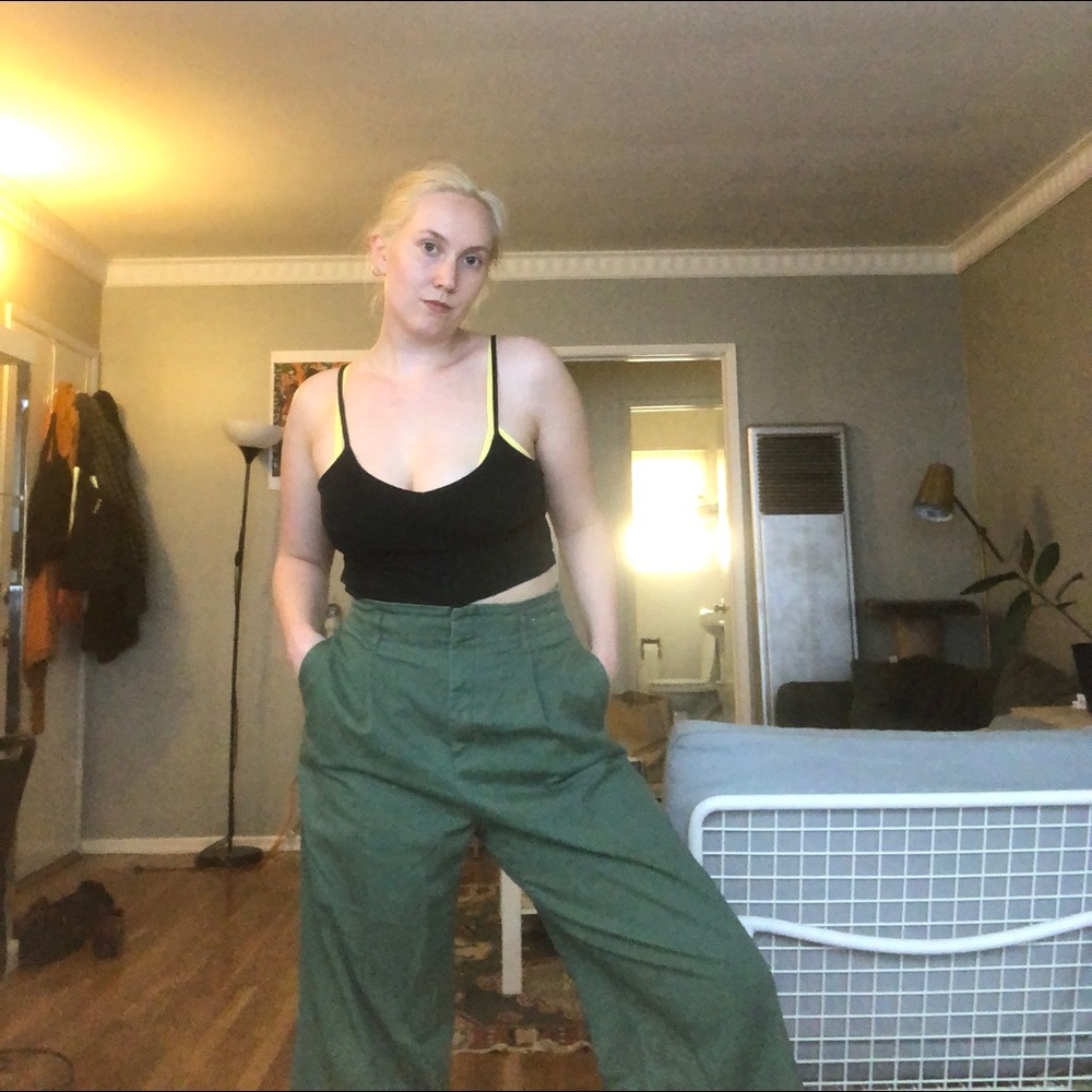 SOLD-Wide Leg High Waisted UNIQLO Pants